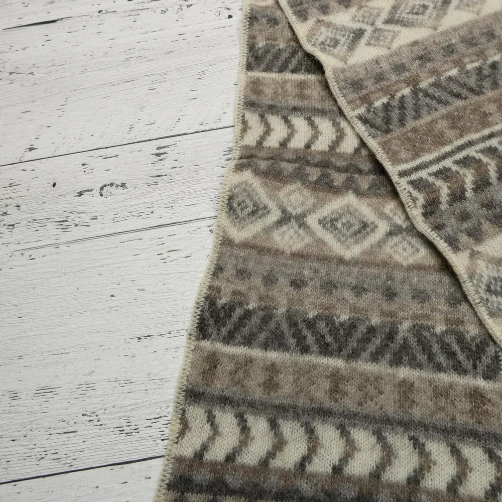 Wool Scarf Womens One Size Beige Fair Isle Knit Made In Iceland Winter Neutral